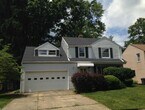 Primary Photo - Beautiful Spacious Home in Lyndhurst
