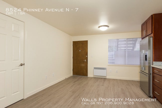 Building Photo - 8524 Phinney Ave N