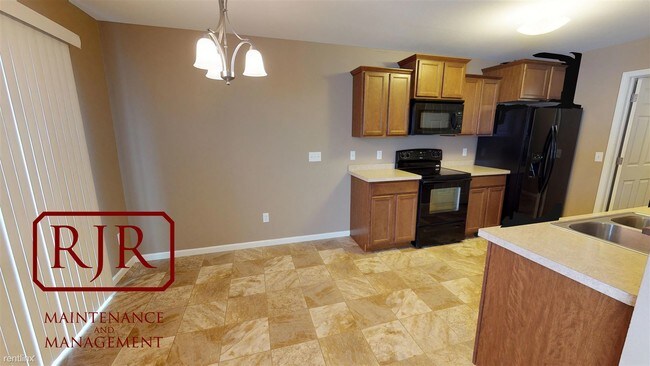 Building Photo - 3 br, 2.5 bath House - 3202 Dortmund Dr