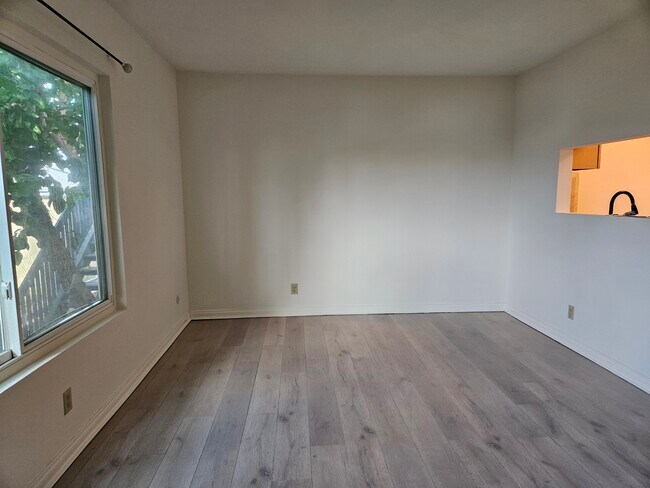 Foto del edificio - 4040 49th St