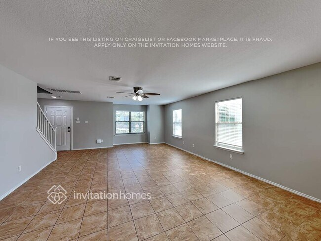 Building Photo - 308 Leanne Dr