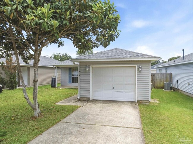 Building Photo - 1076 Antigua Cir