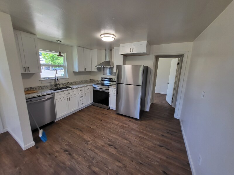 Foto principal - 3276 92nd St S