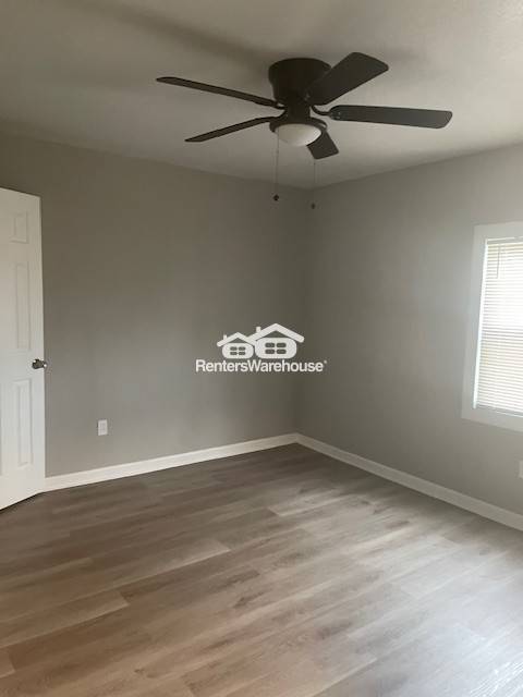 Foto del edificio - Welcome Home to this lovely updated 4-bedroom 2 baths