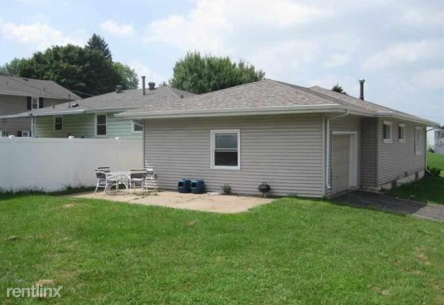 Foto del edificio - 3 br, 1.5 bath House - 2203 S 43rd St
