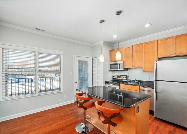 Building Photo - Don’t Miss This Beautiful 1-Bedroom