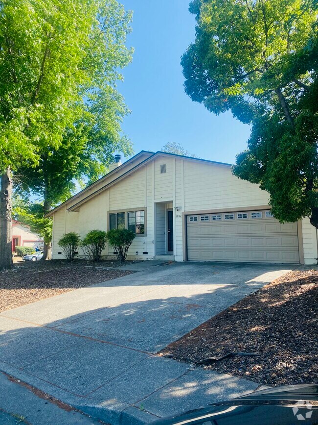 Eaton Park Apartments for Rent Sonoma, CA 2 Rentals