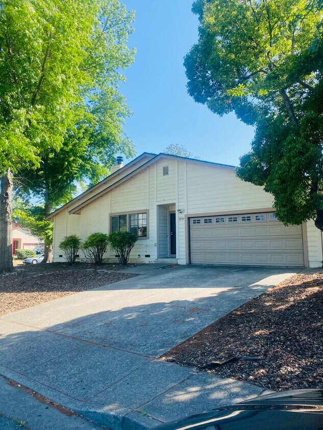 18764 Railroad Ave, Sonoma, CA 95476 Townhome Rentals in Sonoma CA