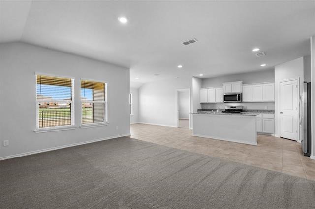 Building Photo - 404 Destin Dr