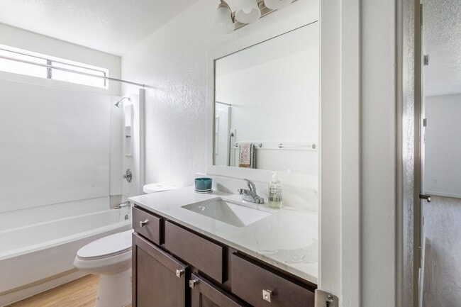 Interior Photo - Manteca Golf and Tennis Villas