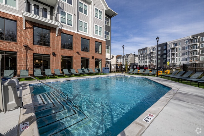 The Standard at Four Corners - Affordable - The Standard at Four Corners - Affordable Apartments
