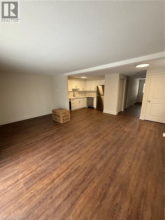 Building Photo - 112 Woodpoppy Ct