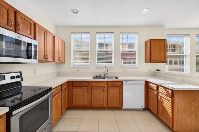 Foto del edificio - 770 Millbrae Ct
