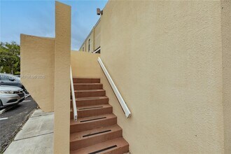 Building Photo - 2931 SW 87th Terrace
