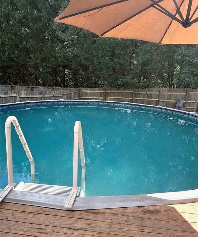 Foto del edificio - Beautiful 3BR/3BA Home with Private Pool – Pool Maintenance Included!