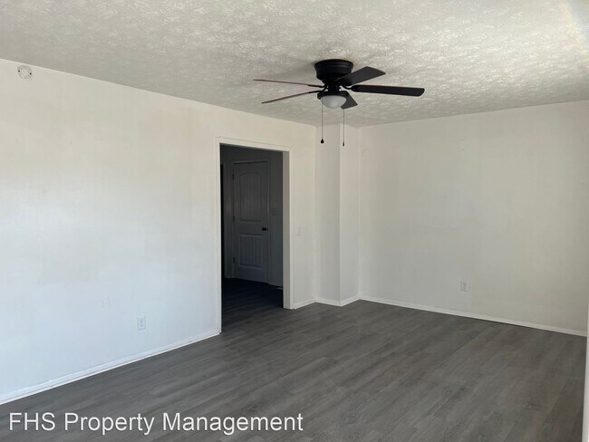 Foto del edificio - 4 br, 2 bath House - 2541 E Commercial