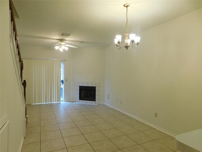 Foto del edificio - 2930 Grants Lake Blvd