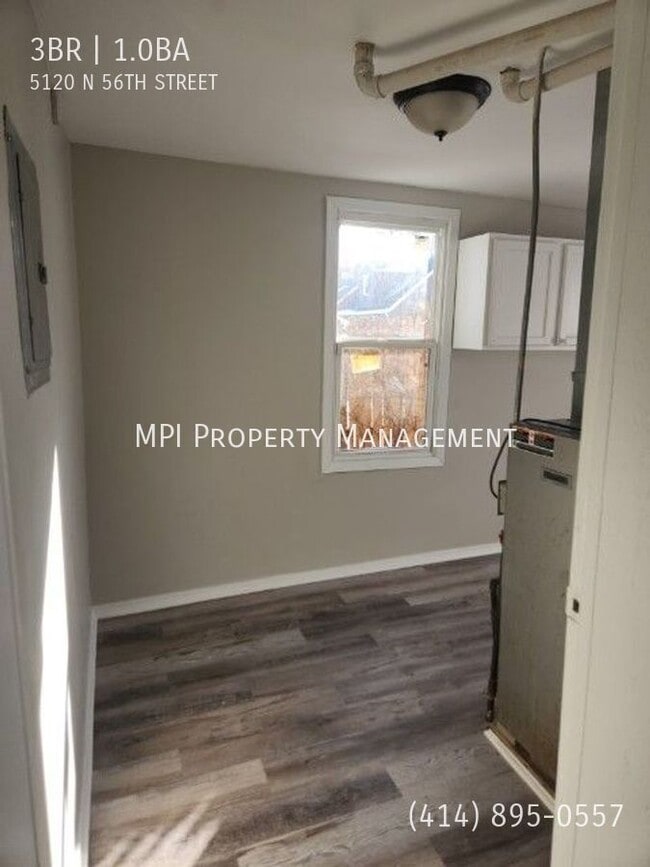 Foto del edificio - 5120 N 56th St