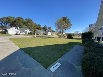 Foto del edificio - 133 Lawndale Ln