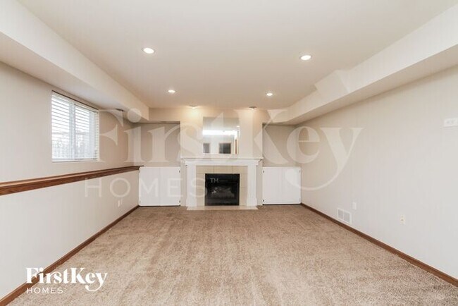 Building Photo - 1706 Foxfield Drive