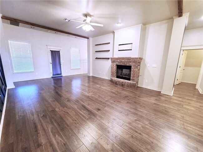 Foto del edificio - 3012 NW 191st St