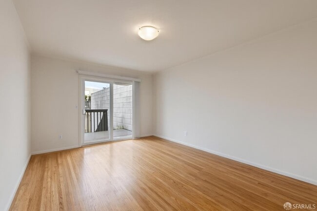Foto del edificio - 1830 40th Ave