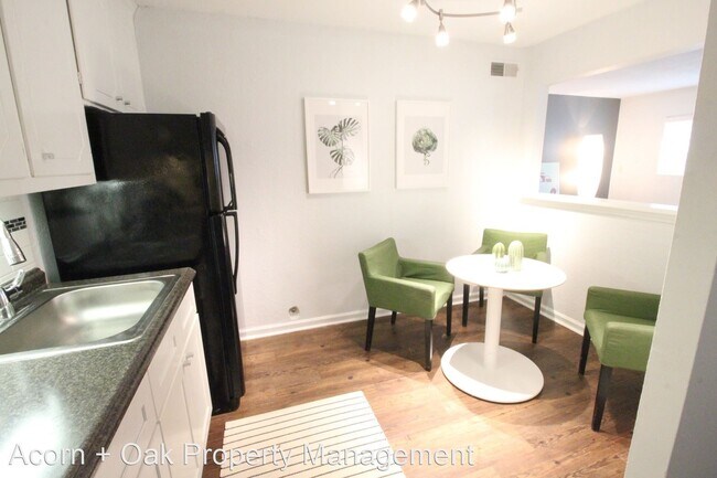 Foto del edificio - 2 br, 1 bath House - 1700 Chapel Hill Rd.