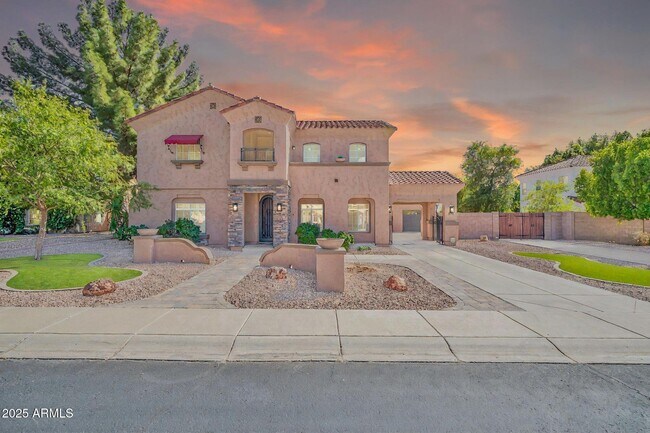 Building Photo - 7149 W Avenida Del Sol