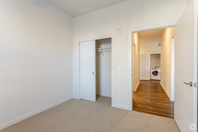 3BR, 2BA - Roadmaster - Railway Flats Apartments
