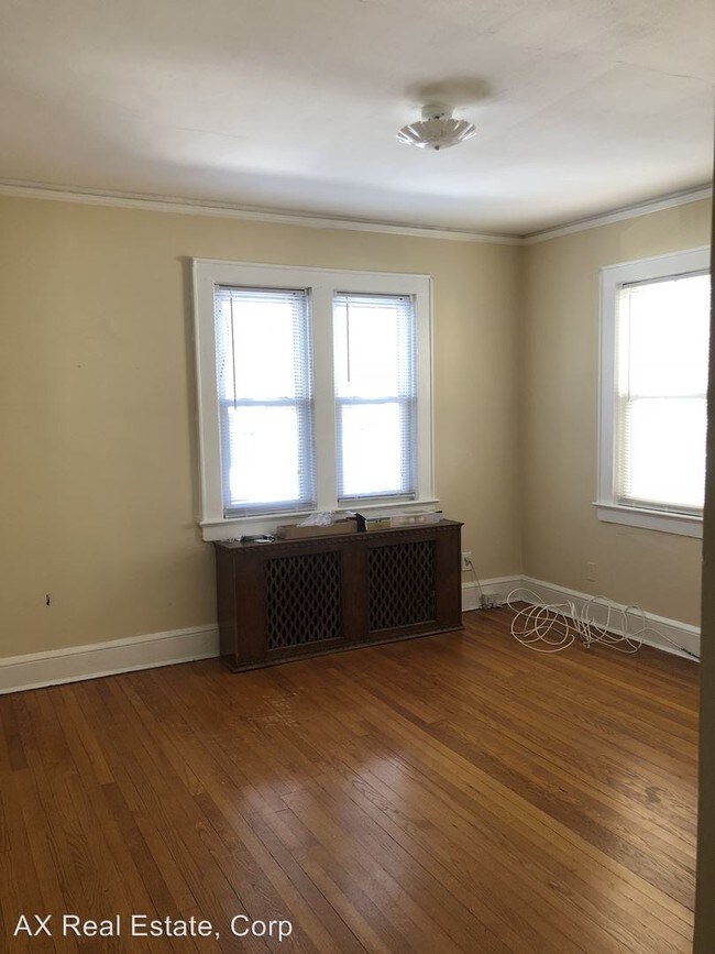 Foto del edificio - 67 Saratoga Ave