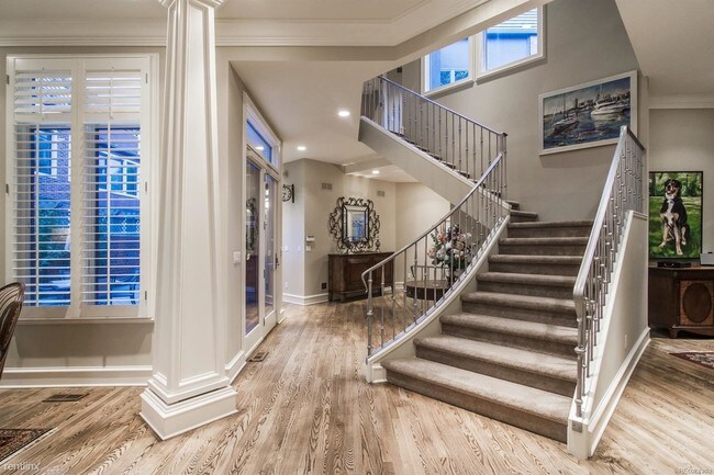 Foto del edificio - 4 br, 3.5 bath Duplex - 400 Clayton Street
