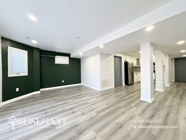 Building Photo - Pet-Friendly Walkout 2-Bedroom Basement Apartment with In-Unit Laundry – Welland