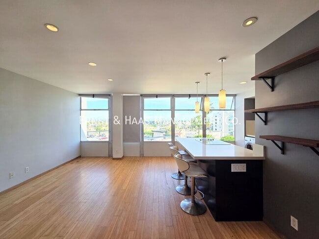 Foto del edificio - 100 Atlantic Ave