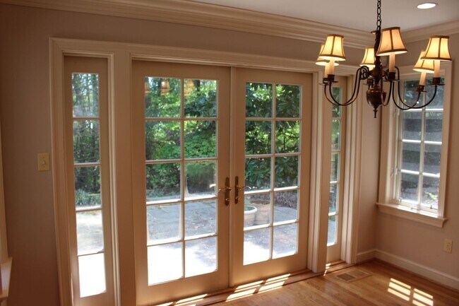 Foto del edificio - "Coming Soon" Whitman District - Gorgeous ...