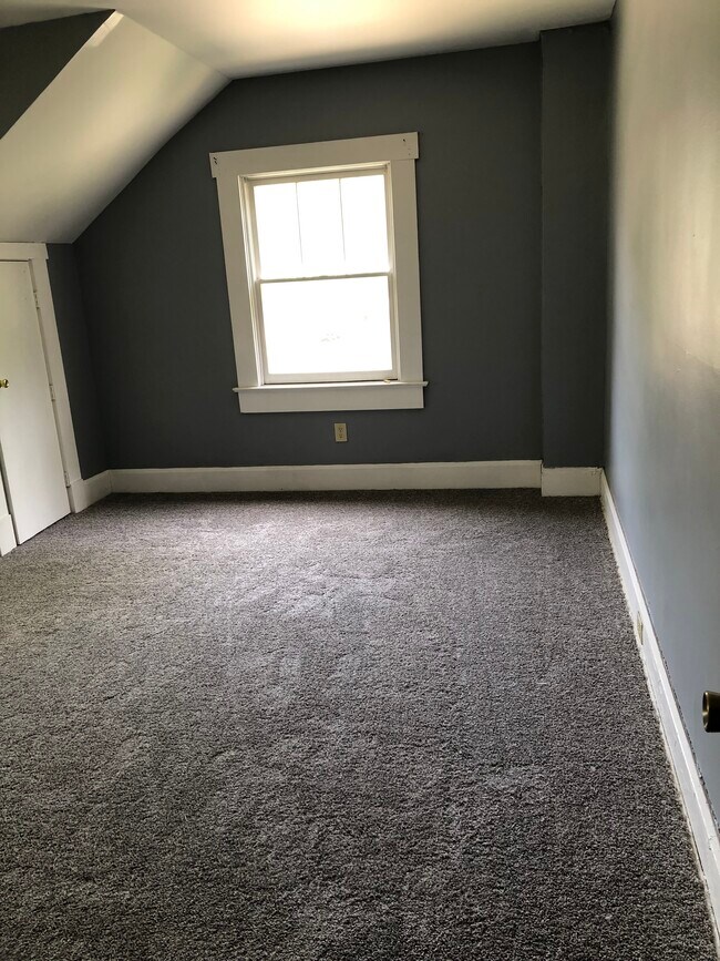 Foto del edificio - 267 E Lane Ave