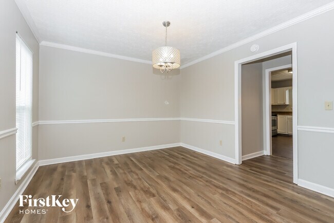 Foto del edificio - 8442 Glendevon Ct