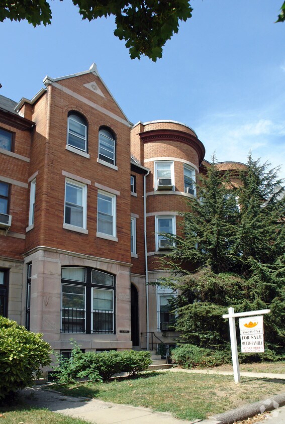 Foto del edificio - 2740 Saint Paul St