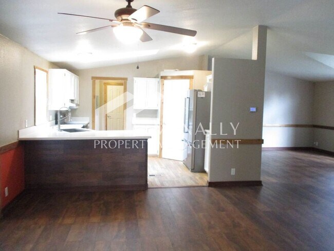 Foto del edificio - 3 Bedroom 2 Bath Home in Lakebay