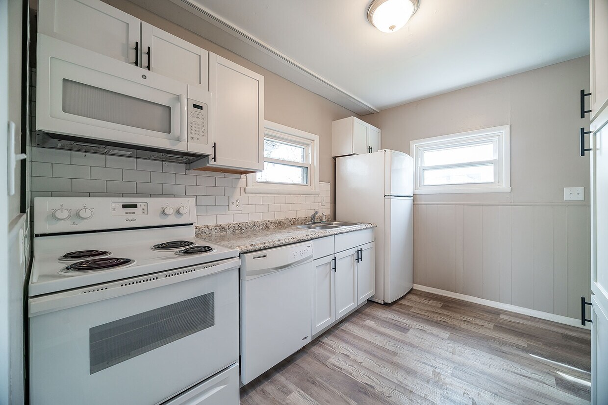 Primary Photo - 1175 Atcheson St