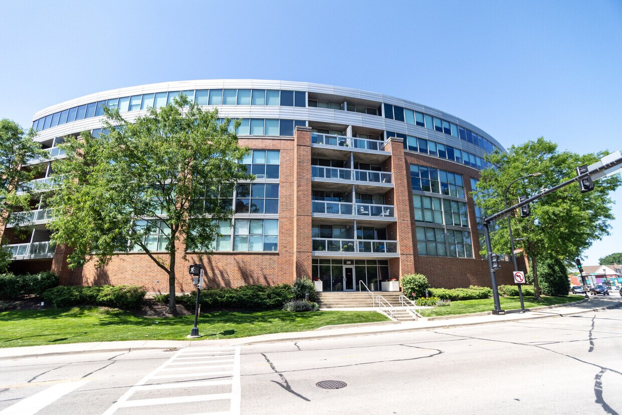 Foto principal - 1228 Emerson St