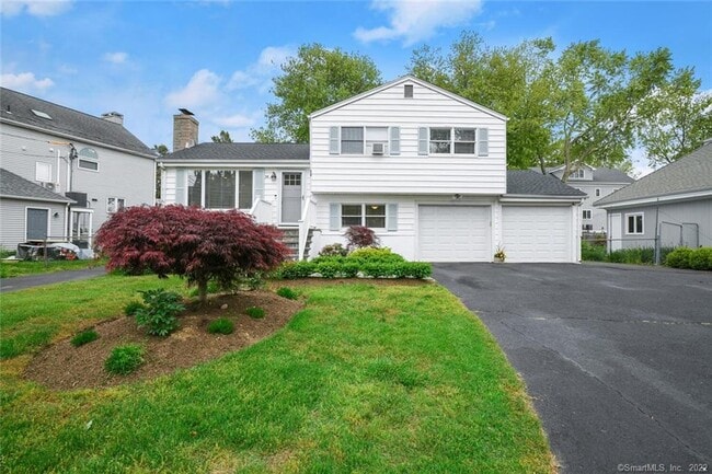 Foto del edificio - 50 Craig Pl