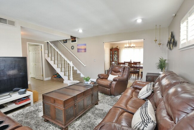 Building Photo - Beautifully Remodeled Blossom Valley 4 Bed...