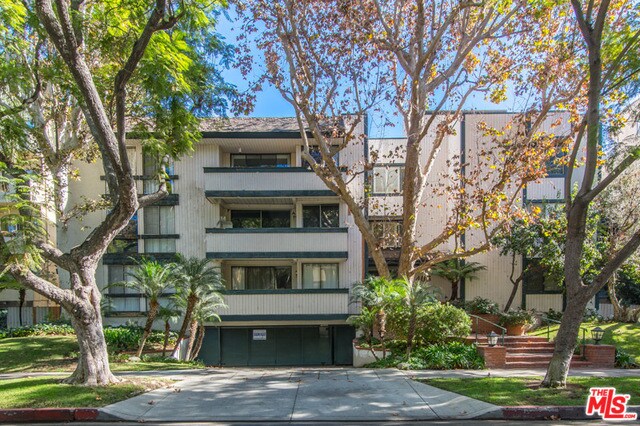 Foto principal - 406 N Oakhurst Dr