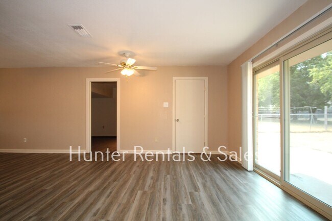 Foto del edificio - Mountain of Amenities!