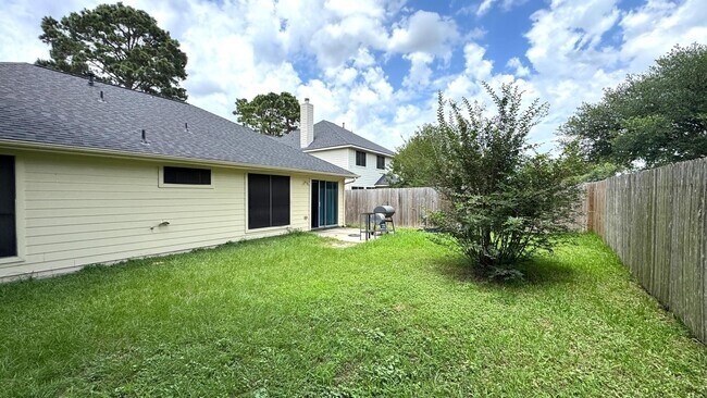 Foto del edificio - 6422 Diamond Rock Dr