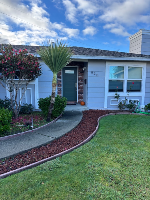 Photo - 520 Linford Pl House