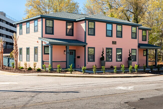 Foto del edificio - 2518 Laurel St