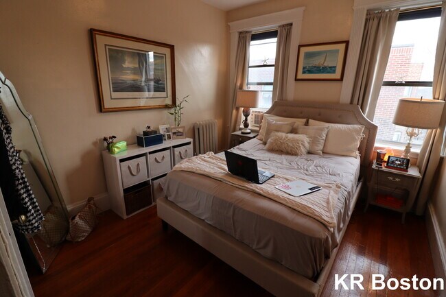 Foto del edificio - 1254 Commonwealth Ave