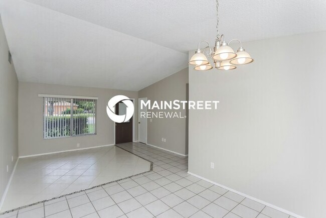Building Photo - 3 Bedroom Pet-Friendly Home in PALM BAY, FL with Main Street Renewal
