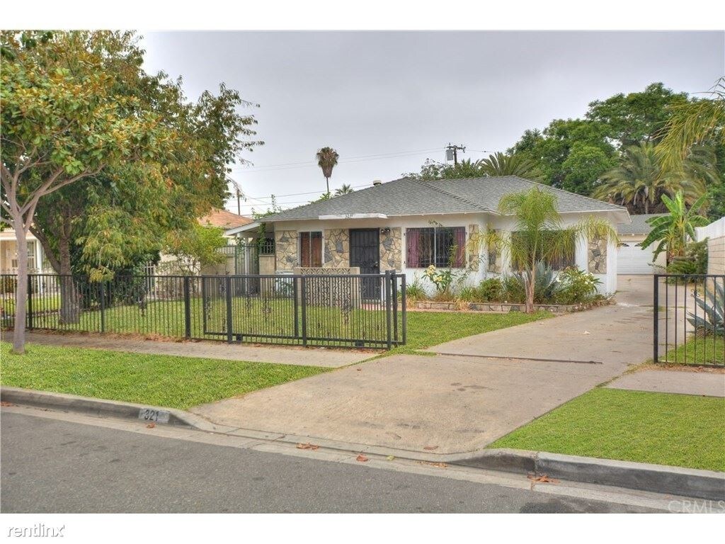 Primary Photo - 2 br, 1 bath House - 321 S Gunther St